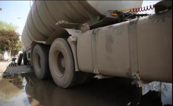 不過隨著五月重卡銷量下滑,天然橡膠價格頹然直下 不過隨著五月重卡銷量下滑,天然橡膠價格頹然直下